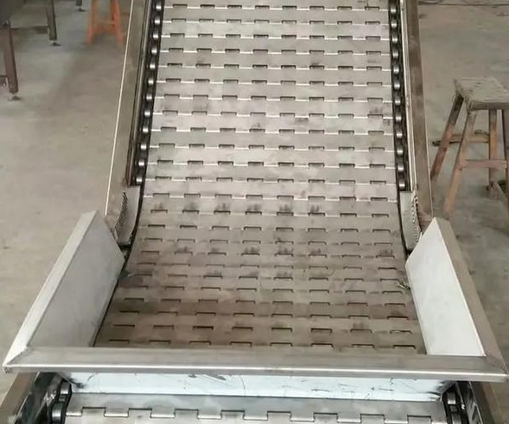 鏈板輸送線有哪些特點？